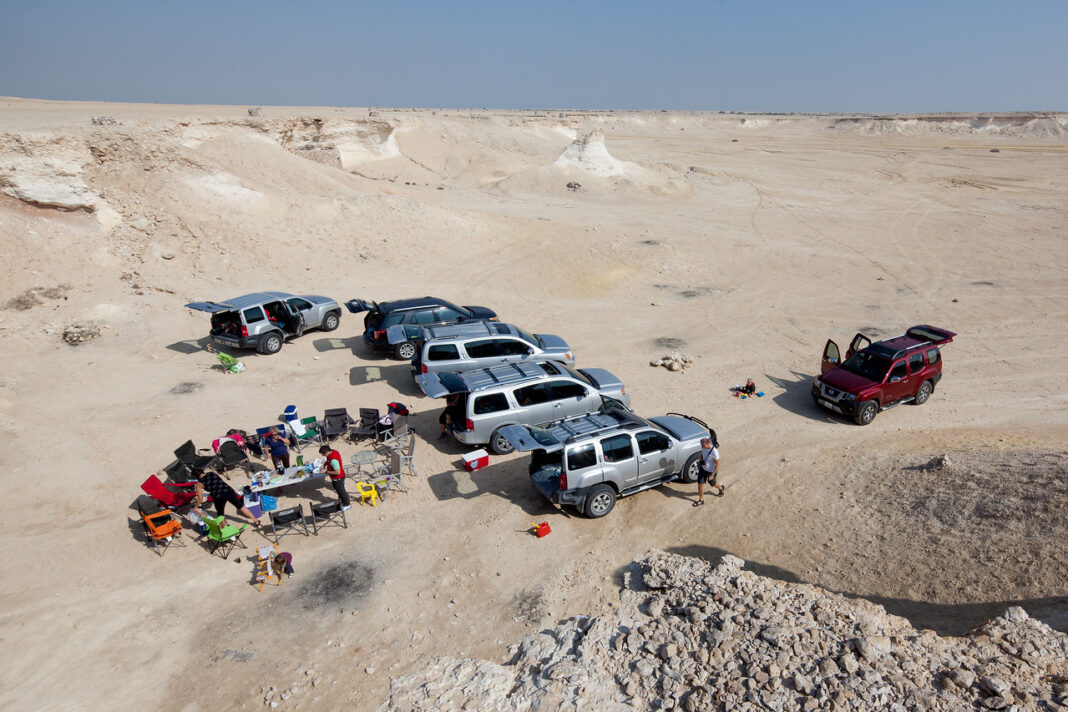 Katar, Zekreet, poušť, kempování