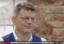 Reflex: Babiš je hraniční psychopat Reflex, interview, Čestmír Strakatý, politika