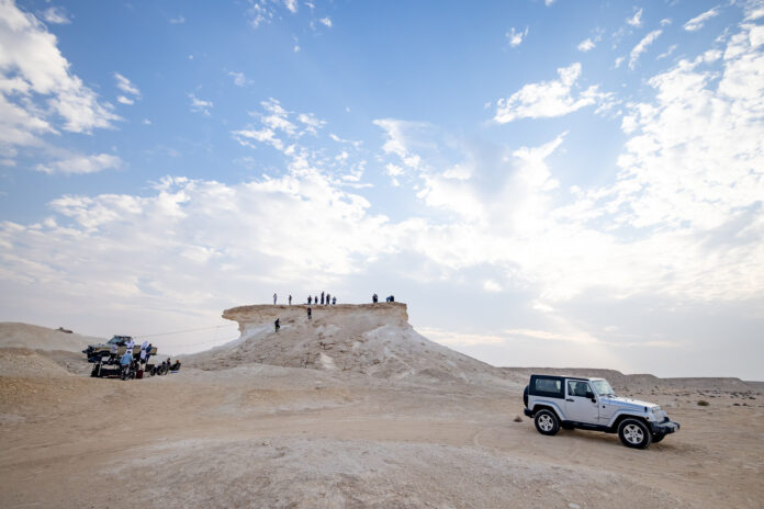 #11 Šplh po laně Climbing on Zekreet